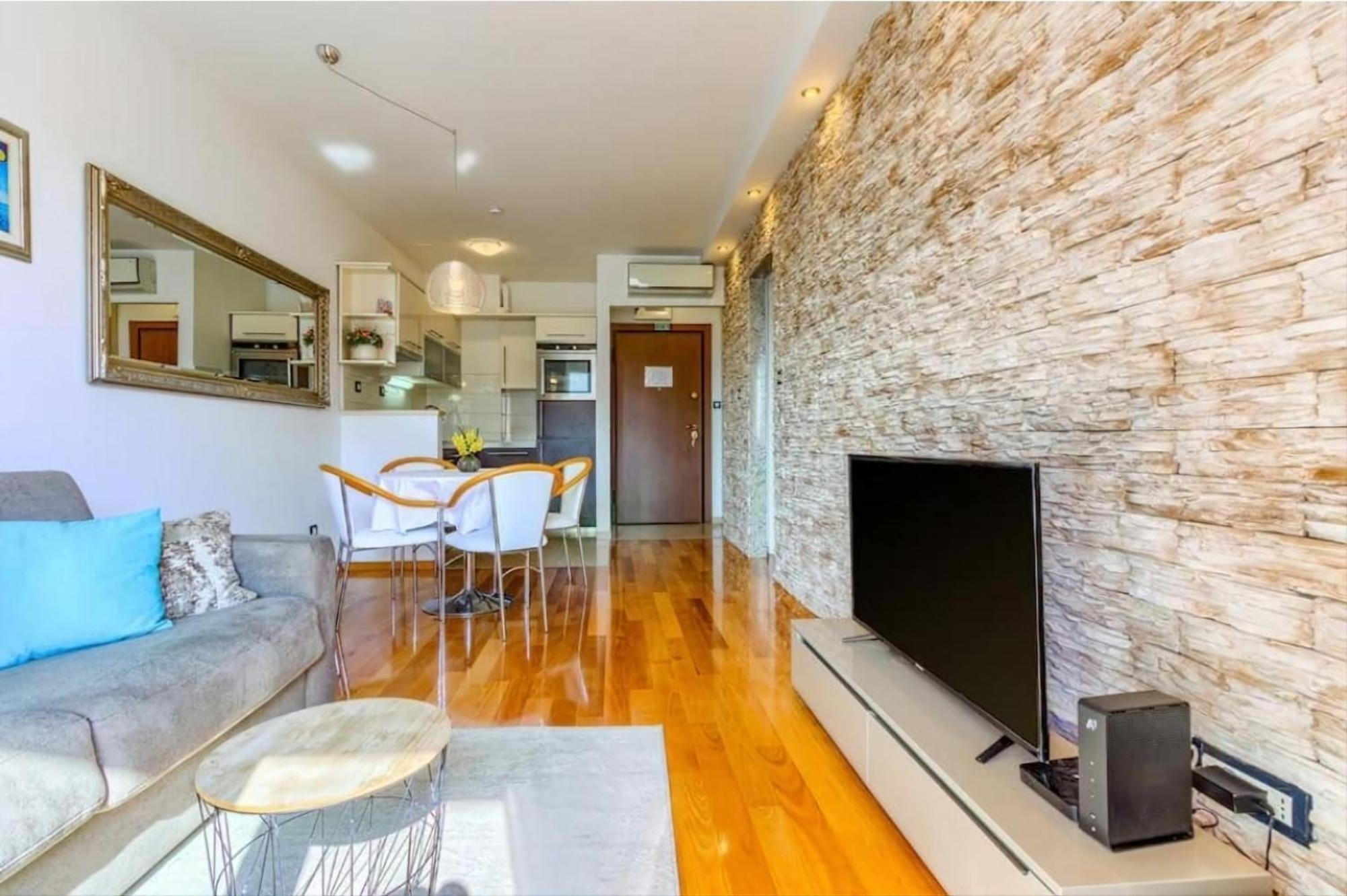 New Apartment Bila Jidra**** Сплит Екстериор снимка